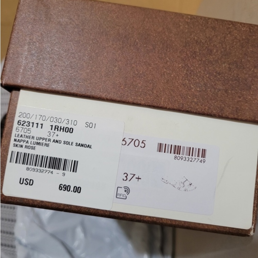 Authentic Gucci Horsebit Flat Sandals - Picture 5 of 7